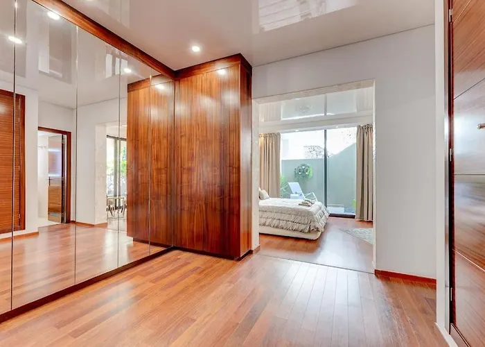 Tajinaste Costa Adeje (Tenerife)